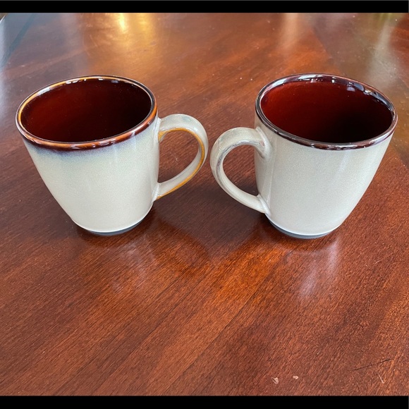 Earthenware Mug - Picture 2 of 5